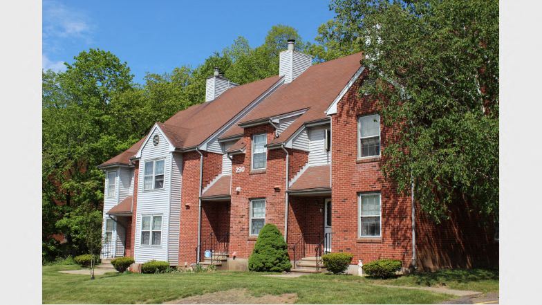 200 Sams Road 2-3 Beds Apartment, Townhouse for Rent - Photo Gallery
