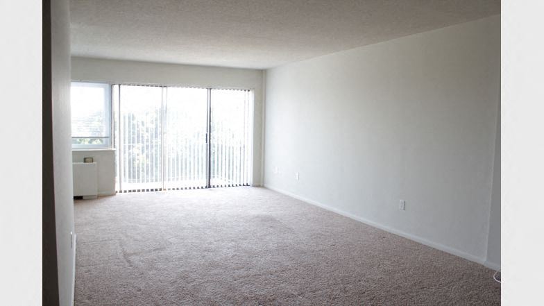 410 East Main Street Studio-2 Beds Apartment for Rent - Photo Gallery