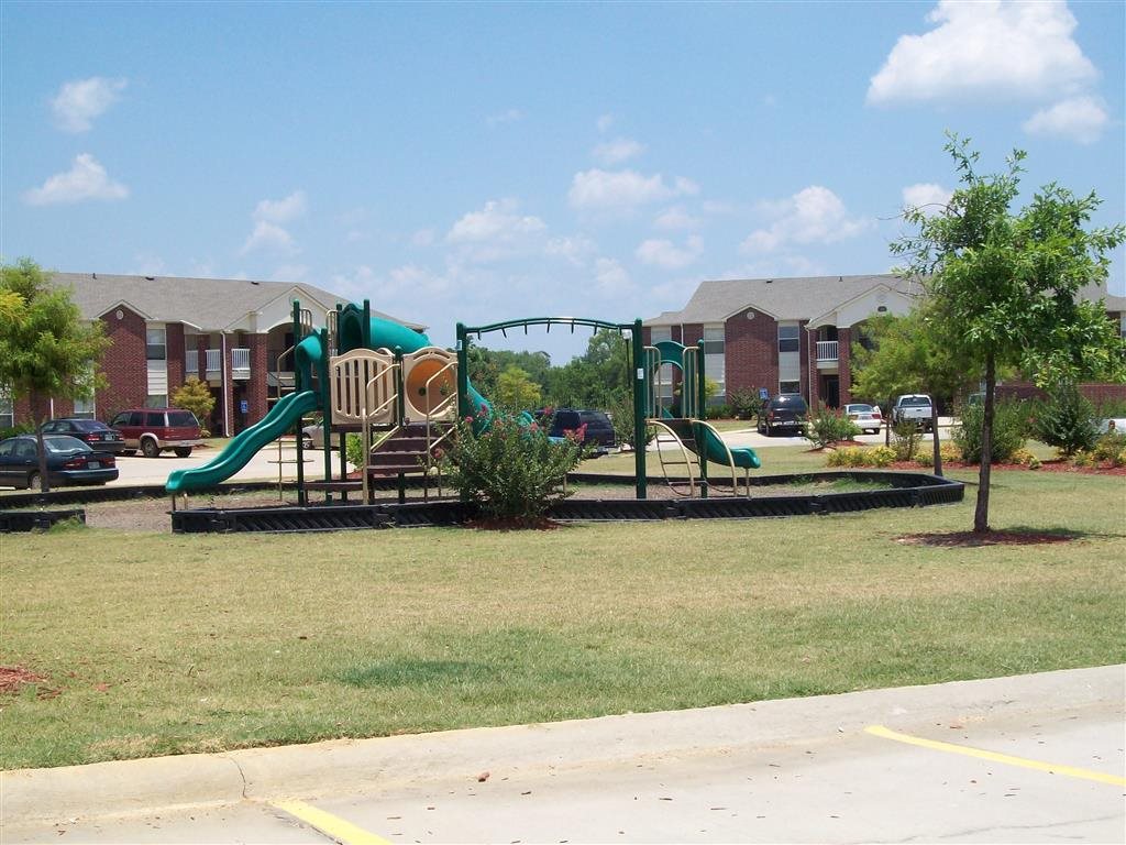 The Links of Madison County & The Greens of Madison County Apartments