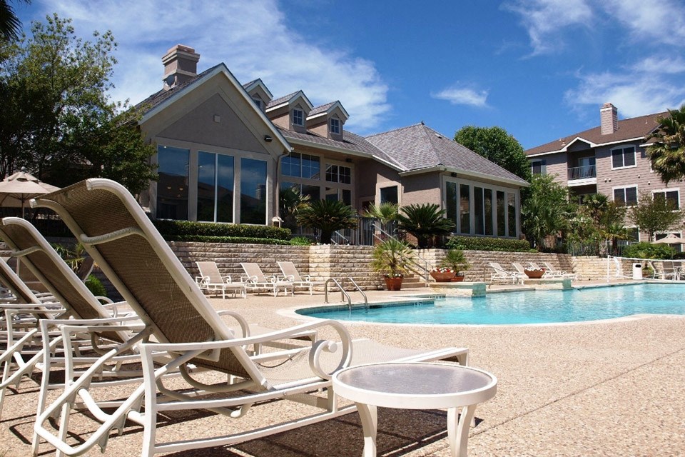 Best 3 Bedroom Apartments in Austin, TX from 835 RENTCafé