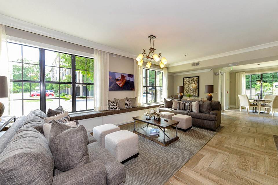 Residences of Chastain club house.