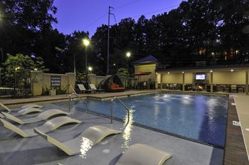 Resort Style Pool with Sunning Ledge