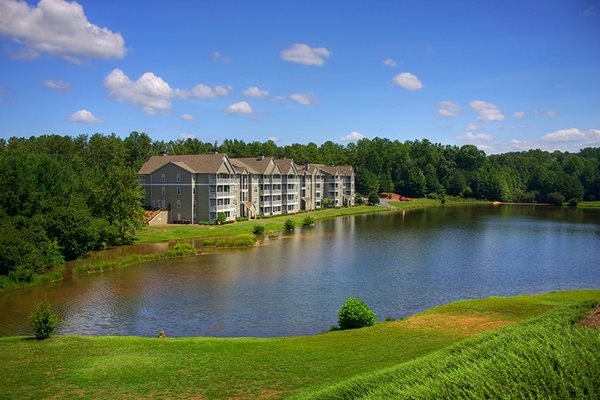 Lakeside At Arbor Place Apartments 3000 Highway 5
