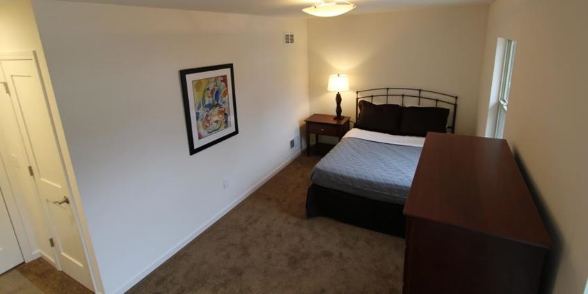 5302 Brody Drive 2 Beds Townhouse for Rent - Photo Gallery