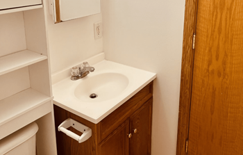 4900 Packers Ave Studio-2 Beds Apartment for Rent - Photo Gallery 4