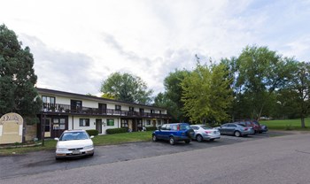 1585 Dudley Street 1-2 Beds Apartment for Rent - Photo Gallery 3