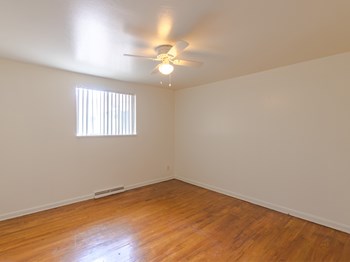 7535 West 8th Place 2 Beds Apartment for Rent - Photo Gallery 3