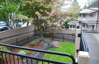 3117 Ridgeway 1 Bed Apartment, Affordable for Rent - Photo Gallery 5