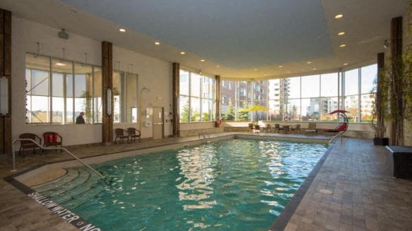 William's Court Building C Pool Image