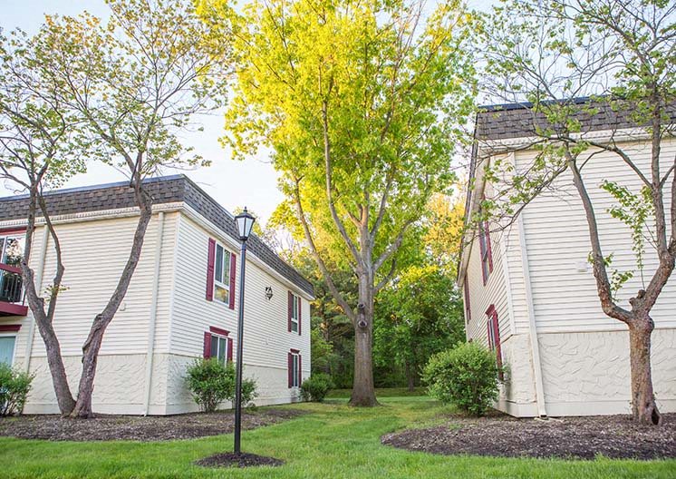 Deer Creek Apartments, 305 Deer Creek Dr., Plainsboro Township, NJ