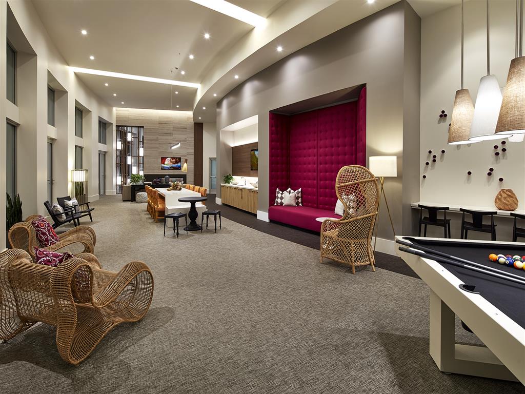 Lounge with bar, TV's and billiards