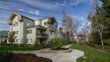 2999 Sequoia Terrace 1 Bed Apartment for Rent Photo Gallery 1