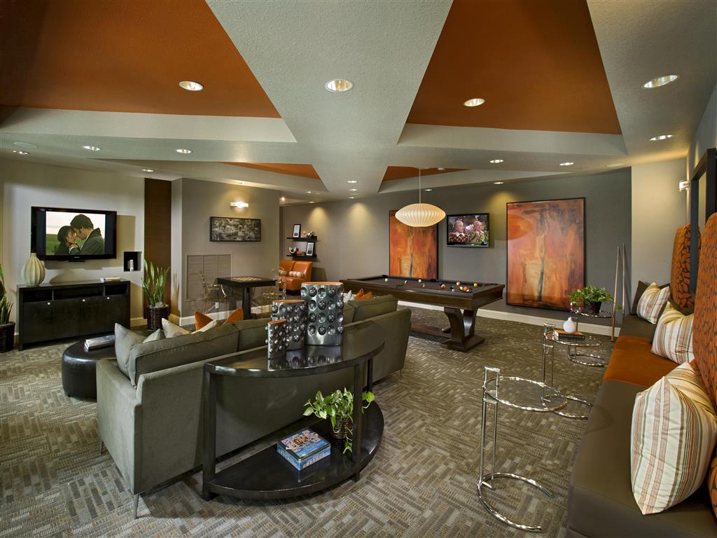 gaming lounge with billiards table, TV's, Wii and Playstation