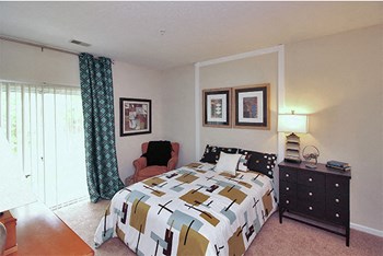 7414 Brixworth Ct 1-3 Beds Apartment for Rent - Photo Gallery 5