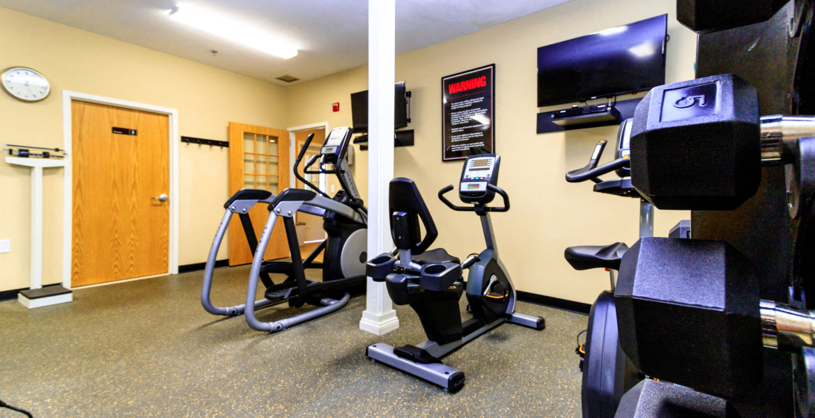 Fitness Center with Free Weights at Southwood Luxury Apartments, North Amityville