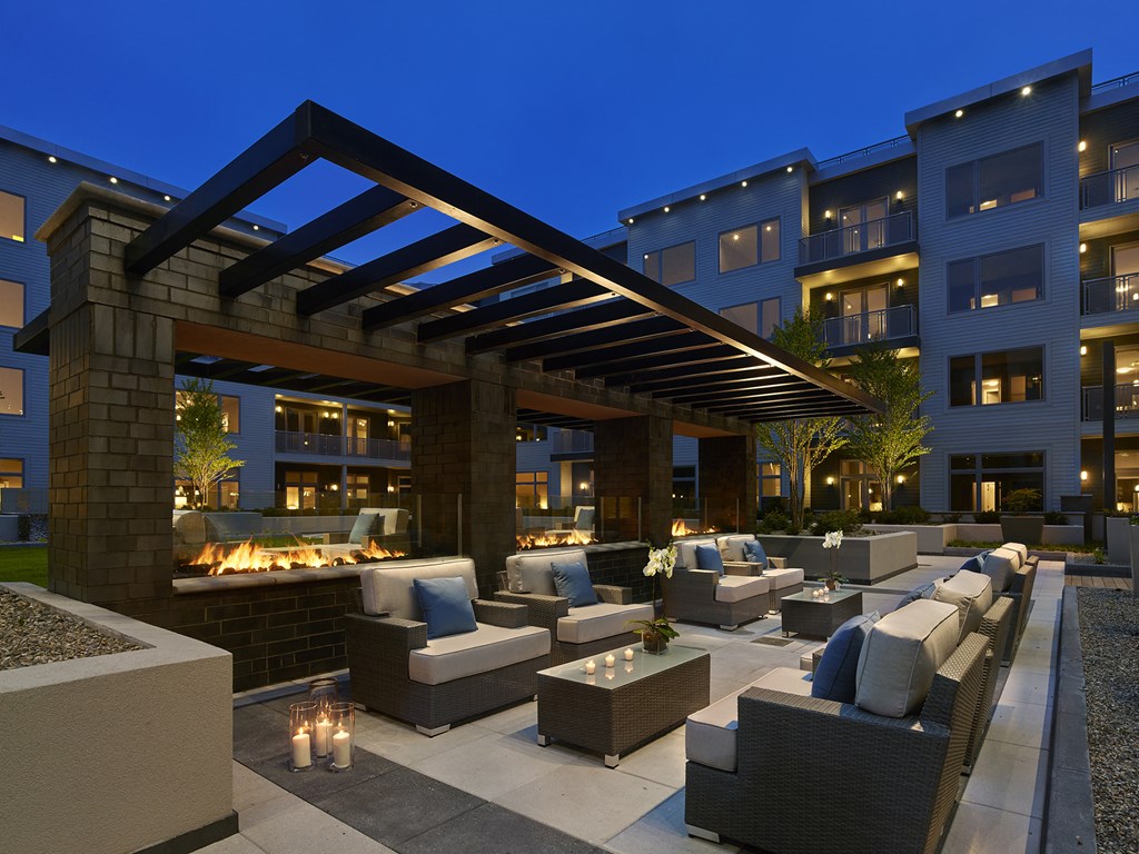 Outdoor courtyard with fire pit at AVE Florham Park, Florham Park, 07932