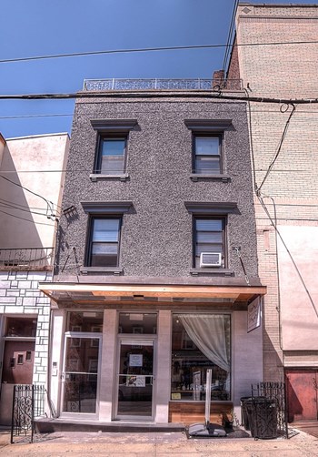 106 Fourth Street Studio Apartment for Rent