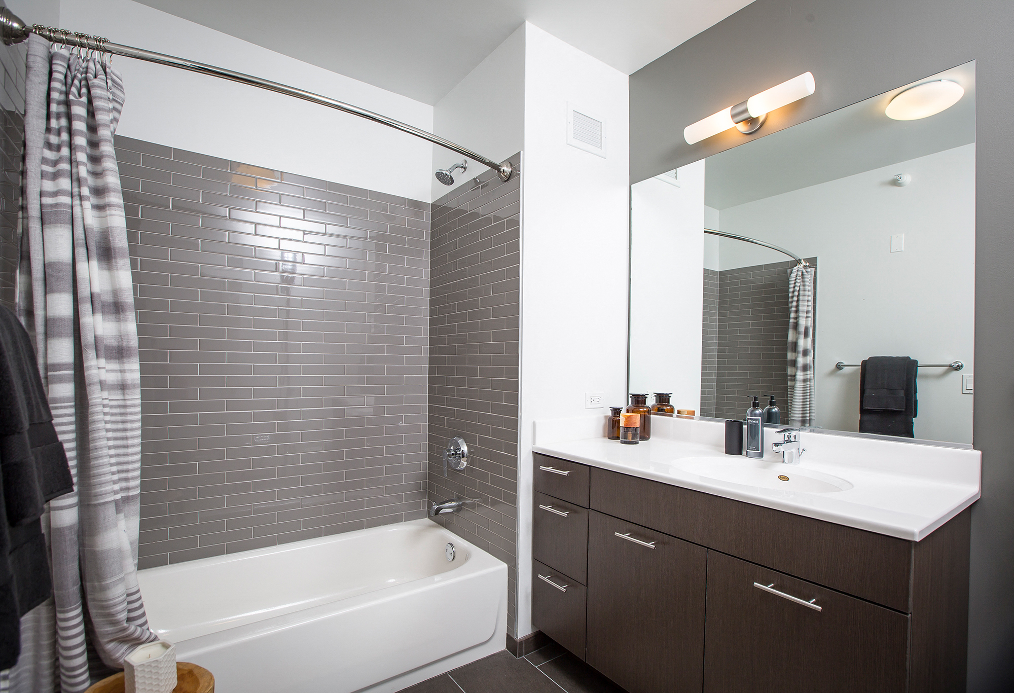 The Gallery On Wells