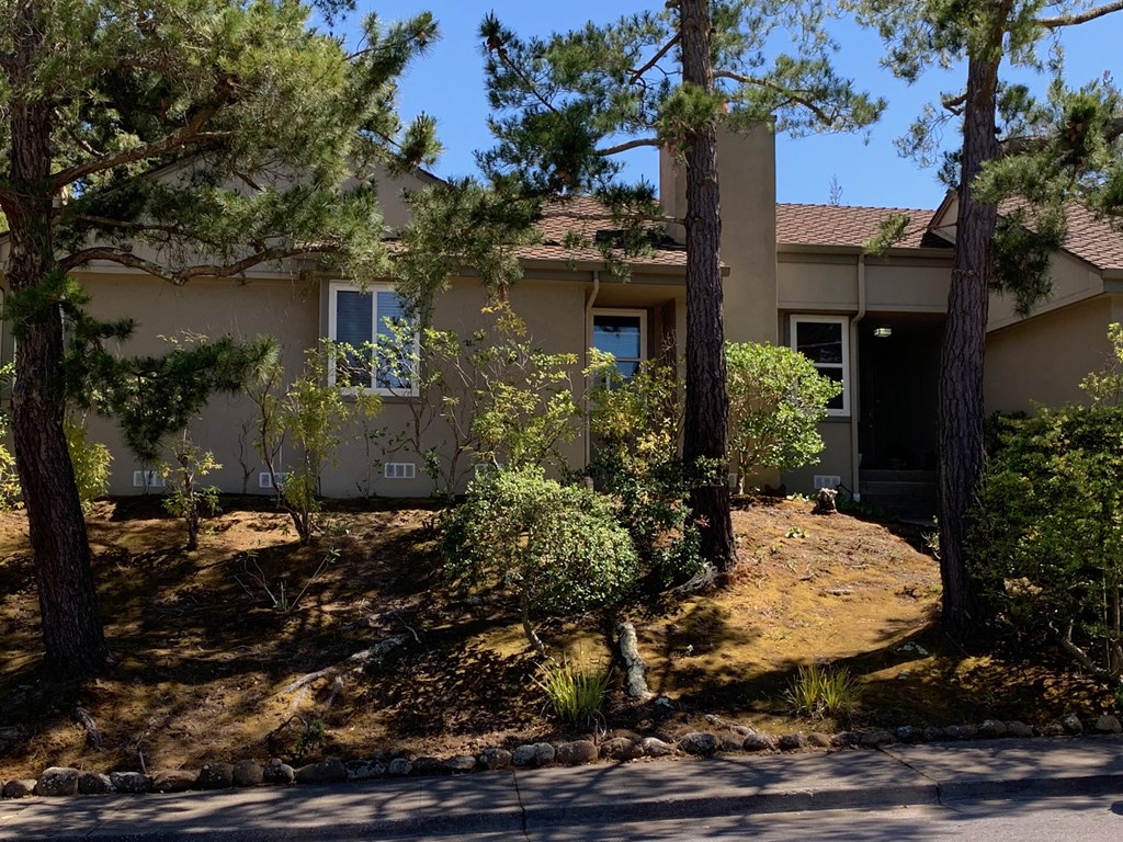 1401 Cedarwood Drive & 3422 Glendora Drive