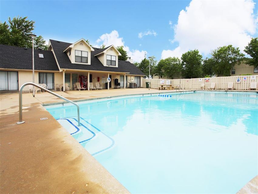 Doubletree I & II Apartments, 601 W. Easy Street, Rogers, AR RentCafe