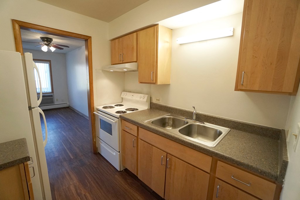 Rolling Hills apartments studio, St. Paul, Minnesota