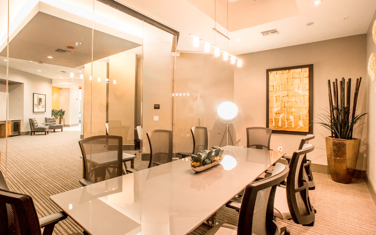 Interior | Motif Apartments For Rent in Woodland Hills, CA 91367