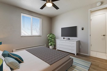 1335 Gaylord Street Studio-1 Bed Apartment for Rent - Photo Gallery 5