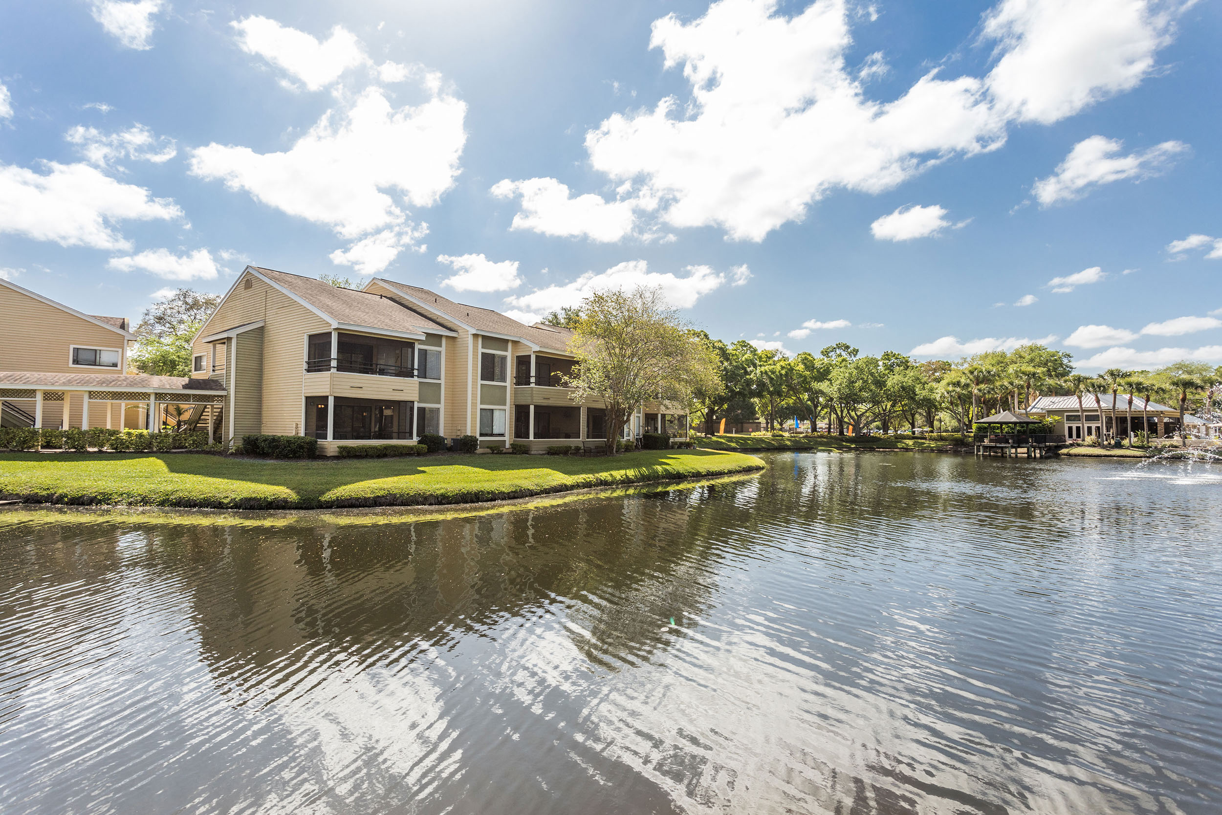 Lakes of Northdale Apartments in Tampa, FL