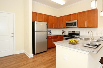 2024 Millerton Avenue 1-2 Beds Apartment for Rent - Photo Gallery 4