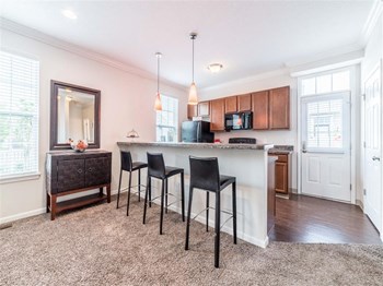 5652 Roberts Rd 3 Beds Apartment for Rent - Photo Gallery 5