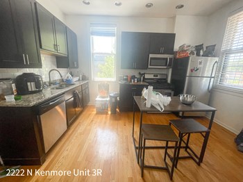 2222 N. Kenmore Ave. 2-4 Beds Apartment for Rent - Photo Gallery 4