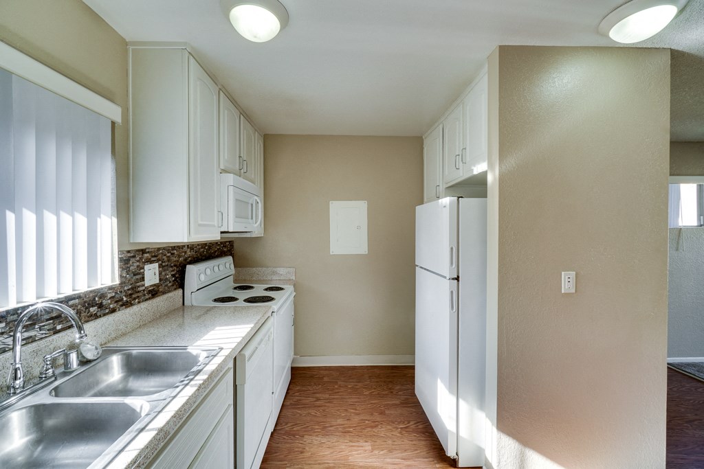 Well Organised Kitchen at Highlander Park Apts, California