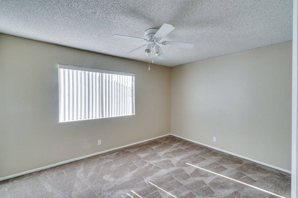 Ergonomic Living Space at Highlander Park Apts, Riverside
