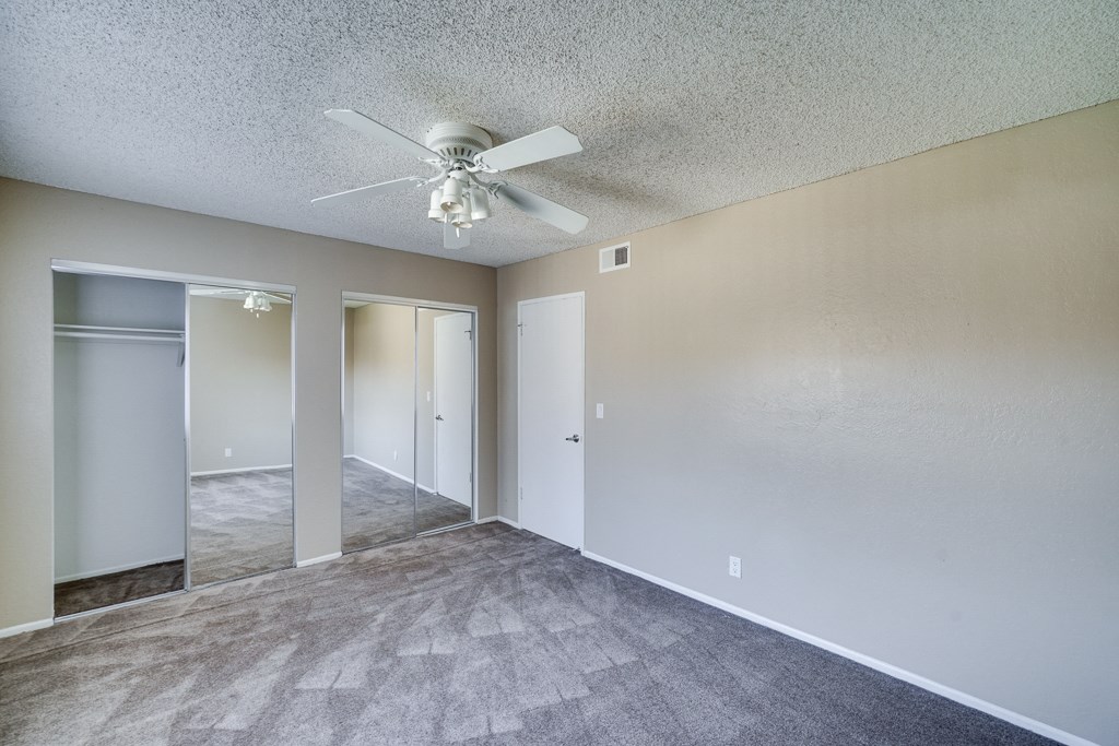 Modern Living Room at Highlander Park Apts, Riverside, 92507