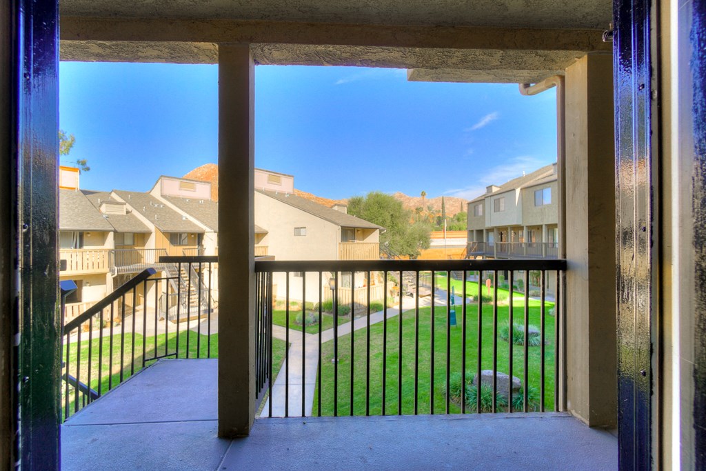 Oversized Private Patios & Balconies at Highlander Park Apts, Riverside, 92507