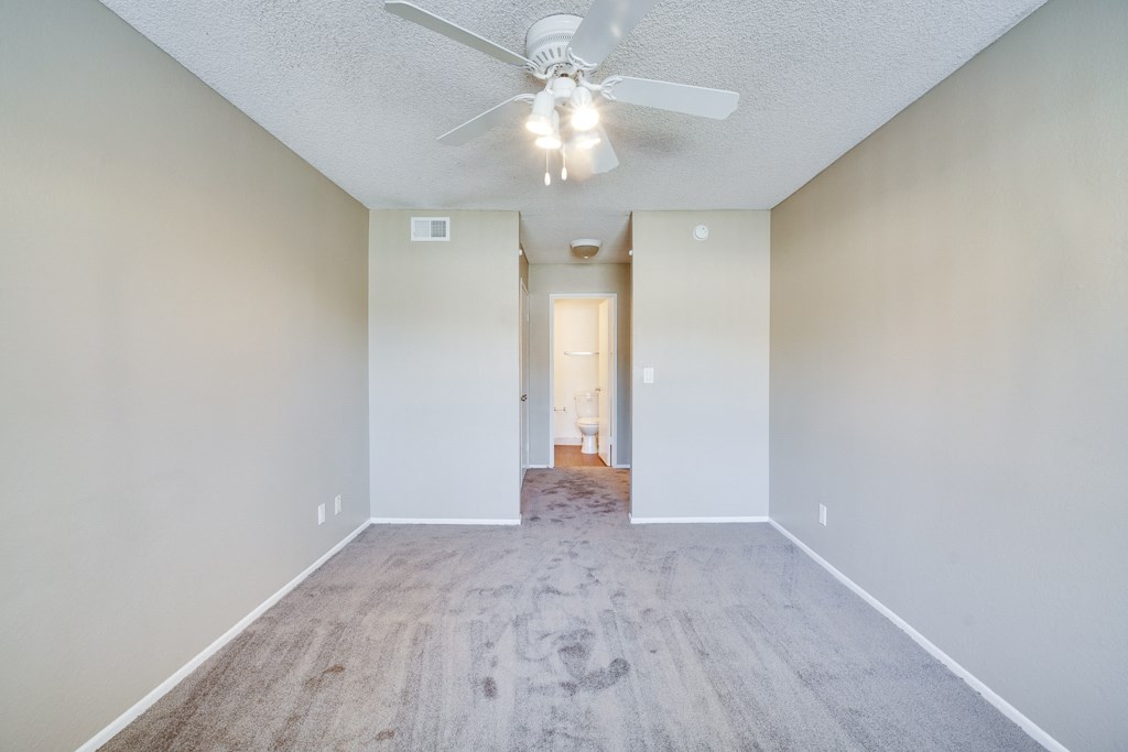 Lighted Ceiling Fan at Highlander Park Apts, Riverside, 92507