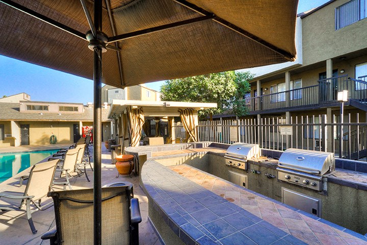 Barbecue And Grilling Station at Highlander Park Apts, California, 92507