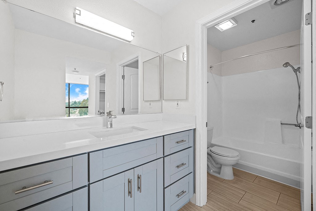 Bathroom With Bathtub at Hillside View, Los Angeles, California