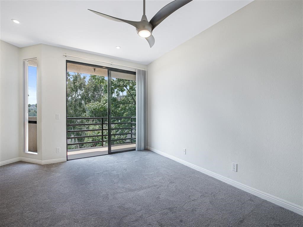 Ceiling Fan In Living Room at Hollywood Vista, California