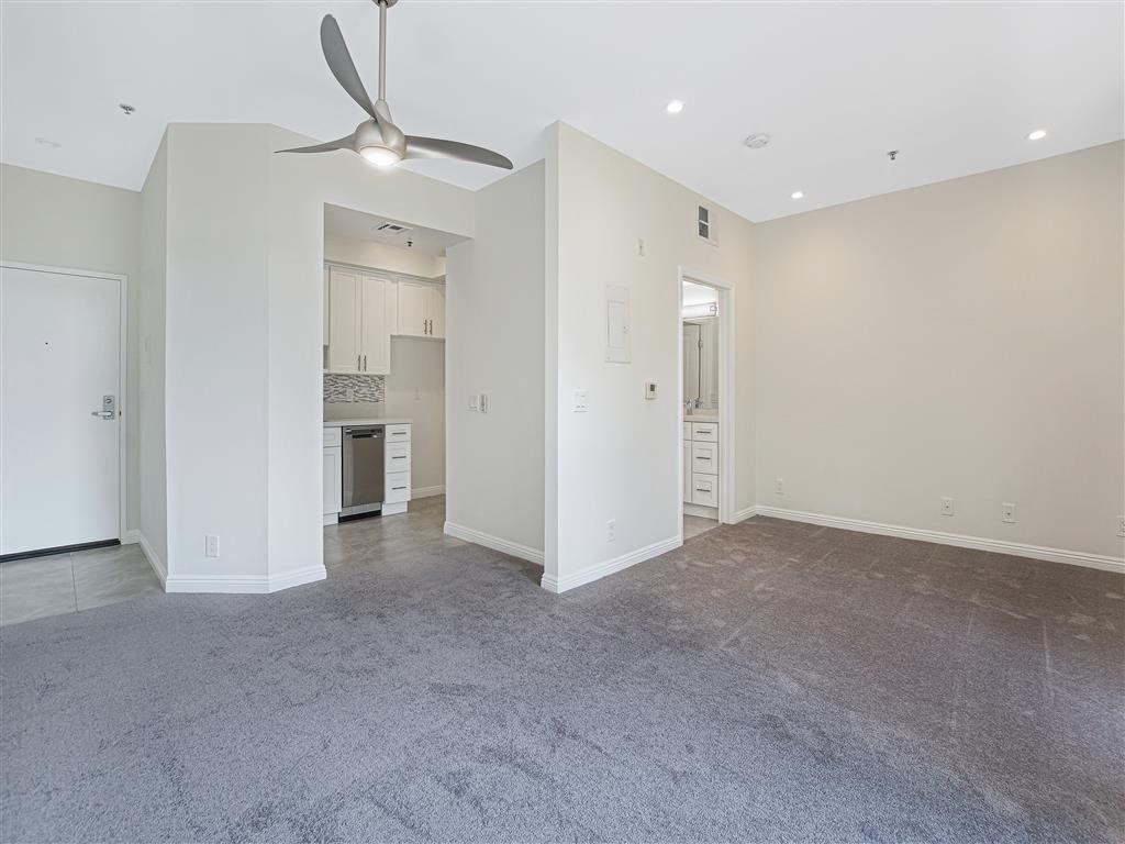 Carpeted Living Area at Hollywood Vista, Hollywood, CA