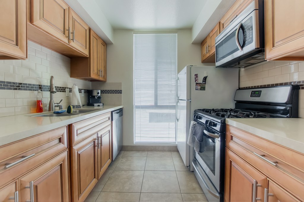 complete Kitchen at La Vista Terrace, California, 90046
