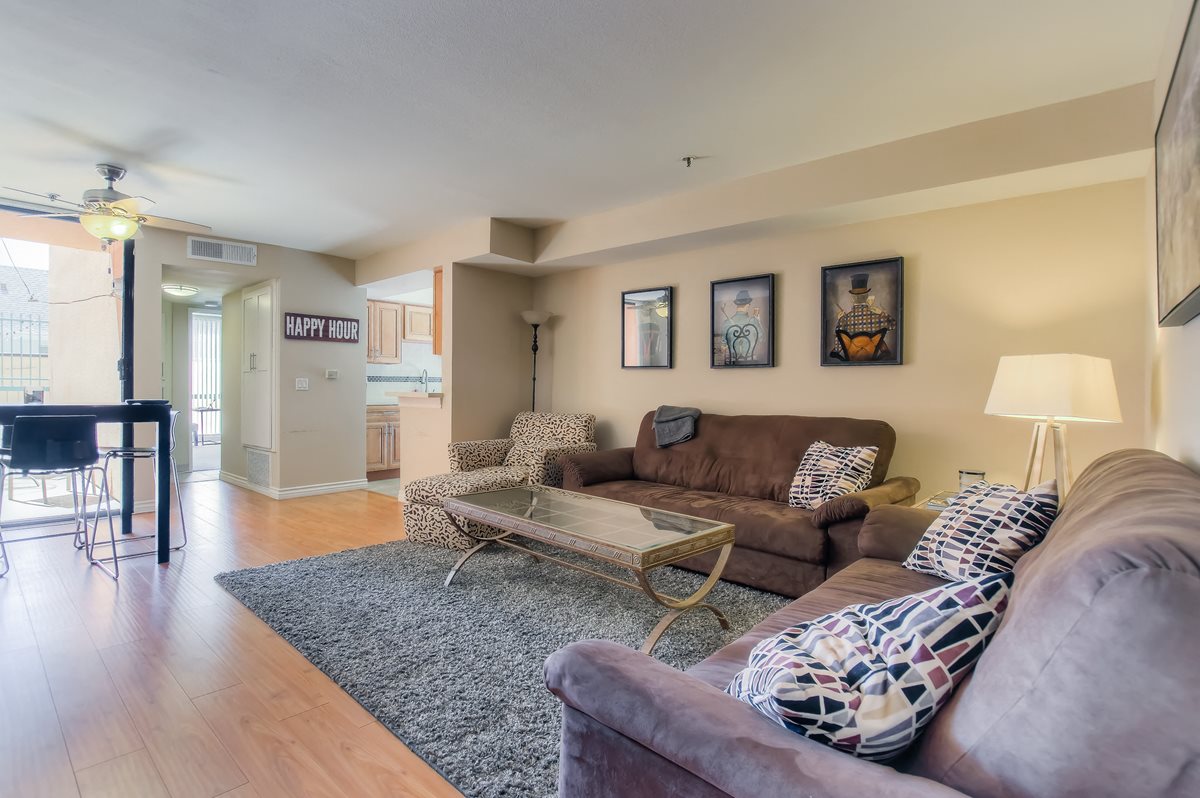 La Vista Terrace Apartments