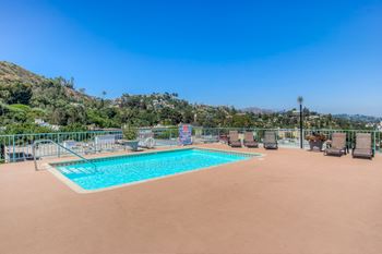 Mini Swimming Pool And Relaxing Area at La Vista Terrace, California, 90046
