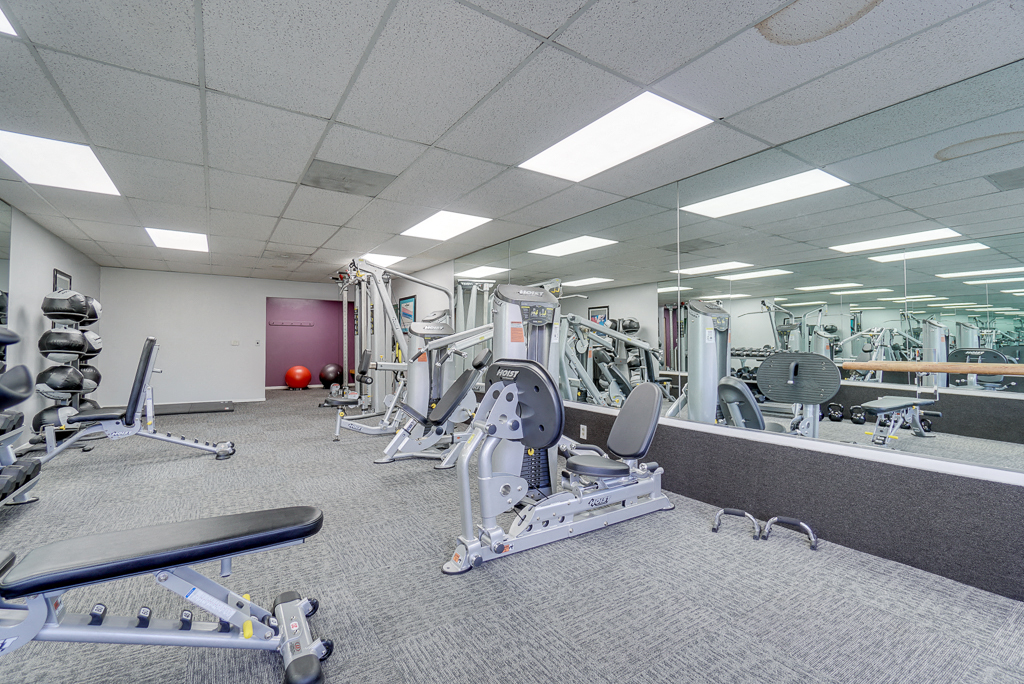 Gym at La Vista Terrace, Hollywood