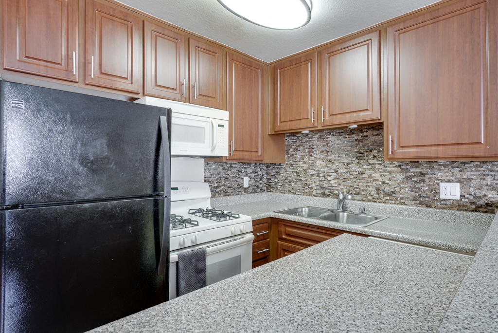 Over-the-Range Microwaves at Park Merridy, Northridge