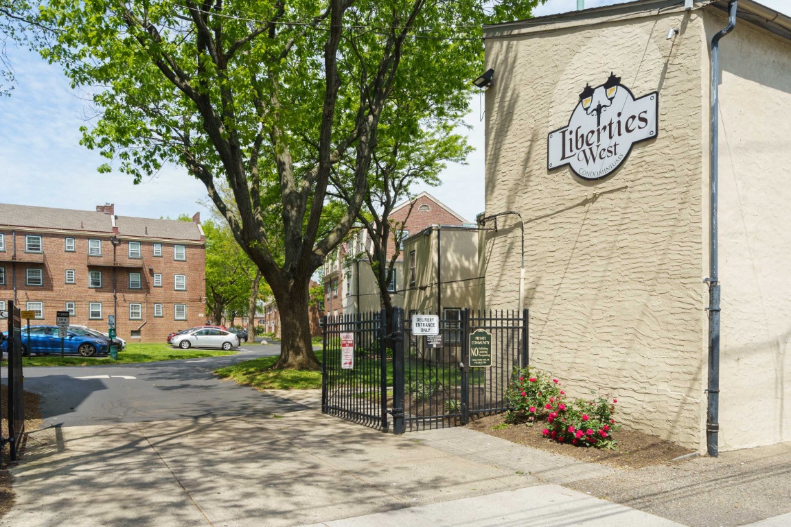 LWCA NY Investors (Liberties West Rentals)
