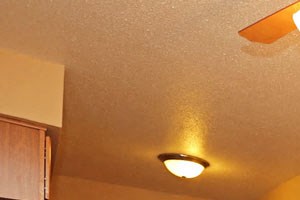 Dining Room at Kensington Pointe Apartments in Madison Wisconsin