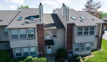 Autumn Run Apartments 1627 Country Lakes Dr Naperville Il Rentcafe Autumn Run Apartments 1627 Country Lakes Dr Naperville Il Rentcafe