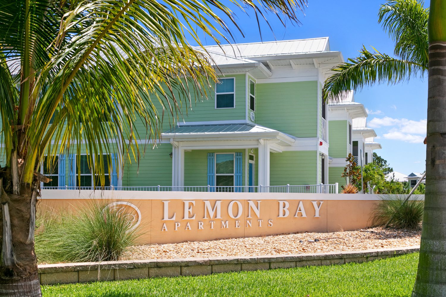 Photos and Video of Lemon Bay Apartments in Englewood, FL