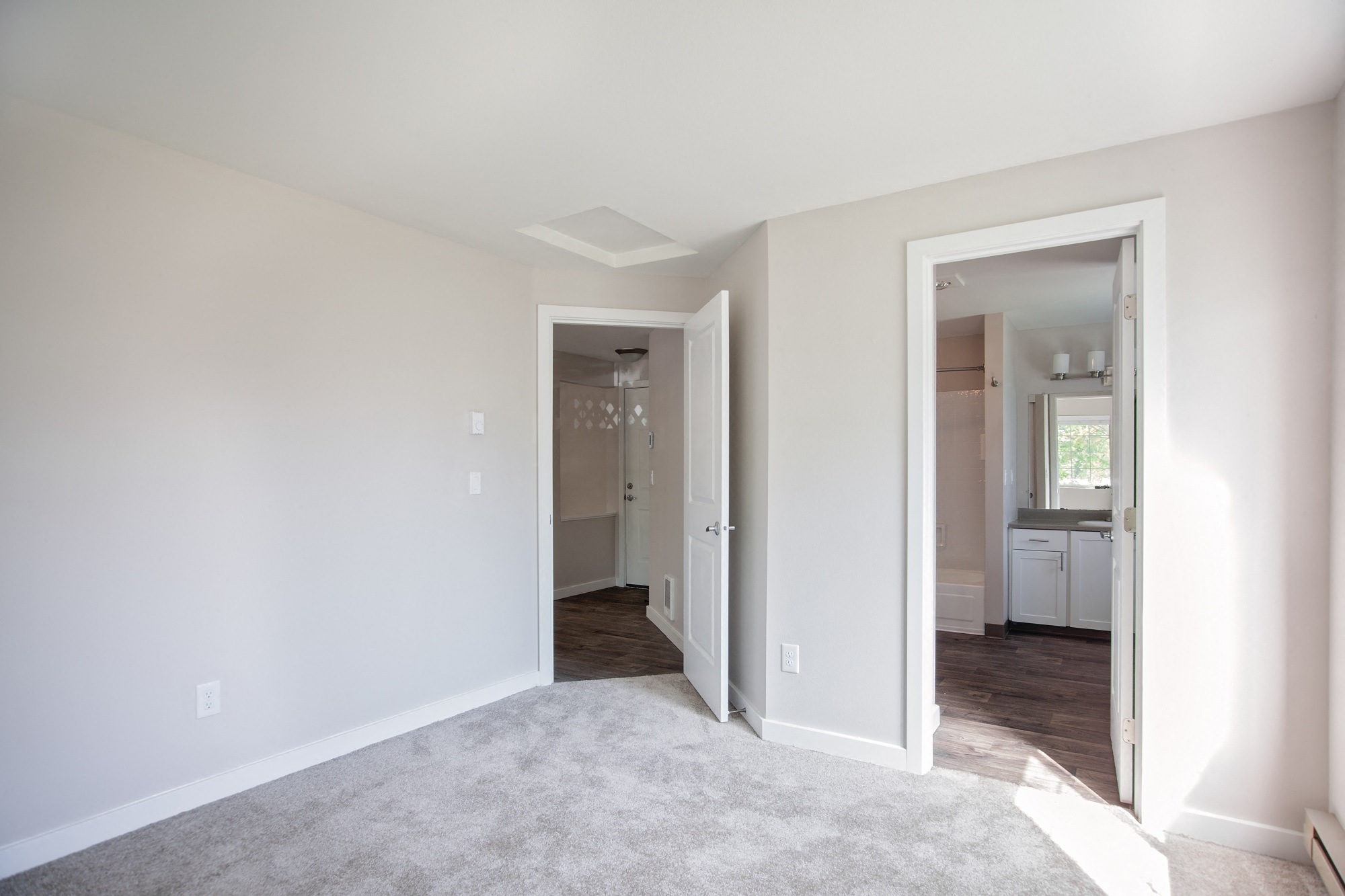 Stonesthrow Apartments Bedroom Doorway